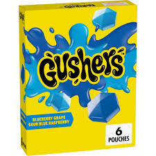 Fruit Gushers blueberry grape & sour blue raspberry 136g